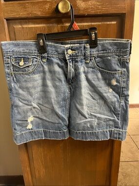 Old Navy Light Blue Distressed Denim Mini Skirt